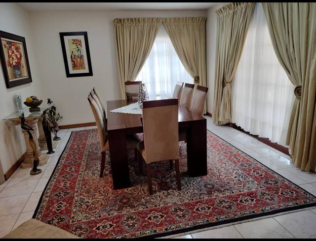 4 BEDROOM FREEHOLD FOR SALE IN MONTANA PARK